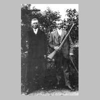 097-0026 Von links Albert Passarje und Gustav Hofer um 1926.jpg
